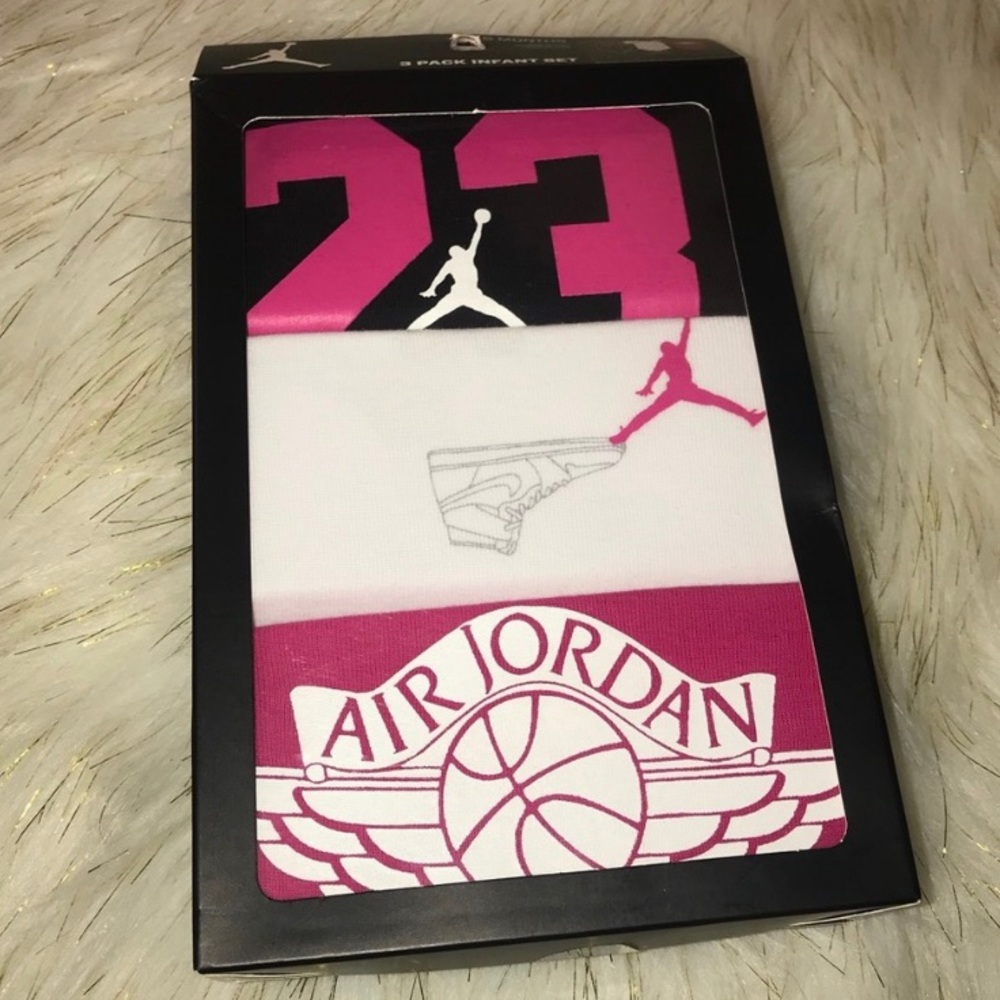 BABY GIRL JORDAN SET